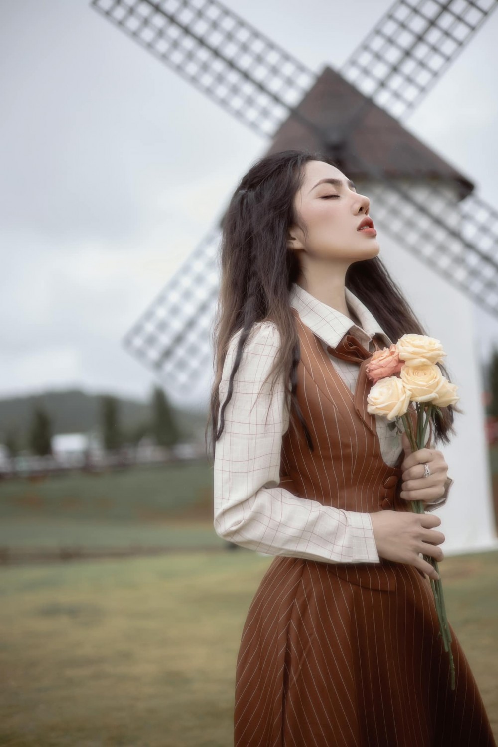 Lựa chọn chụp ảnh beauty doanh nhân Hà Giang uy tín giá rẻ (2)