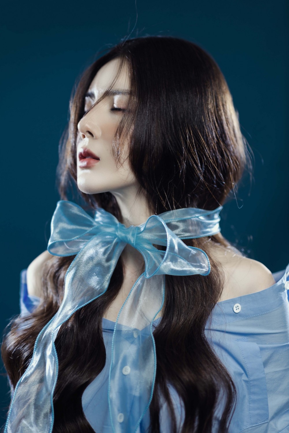 Cách tạo dáng chụp ảnh doanh nhân beauty đẹp Lai Châu ấn tượng (1)