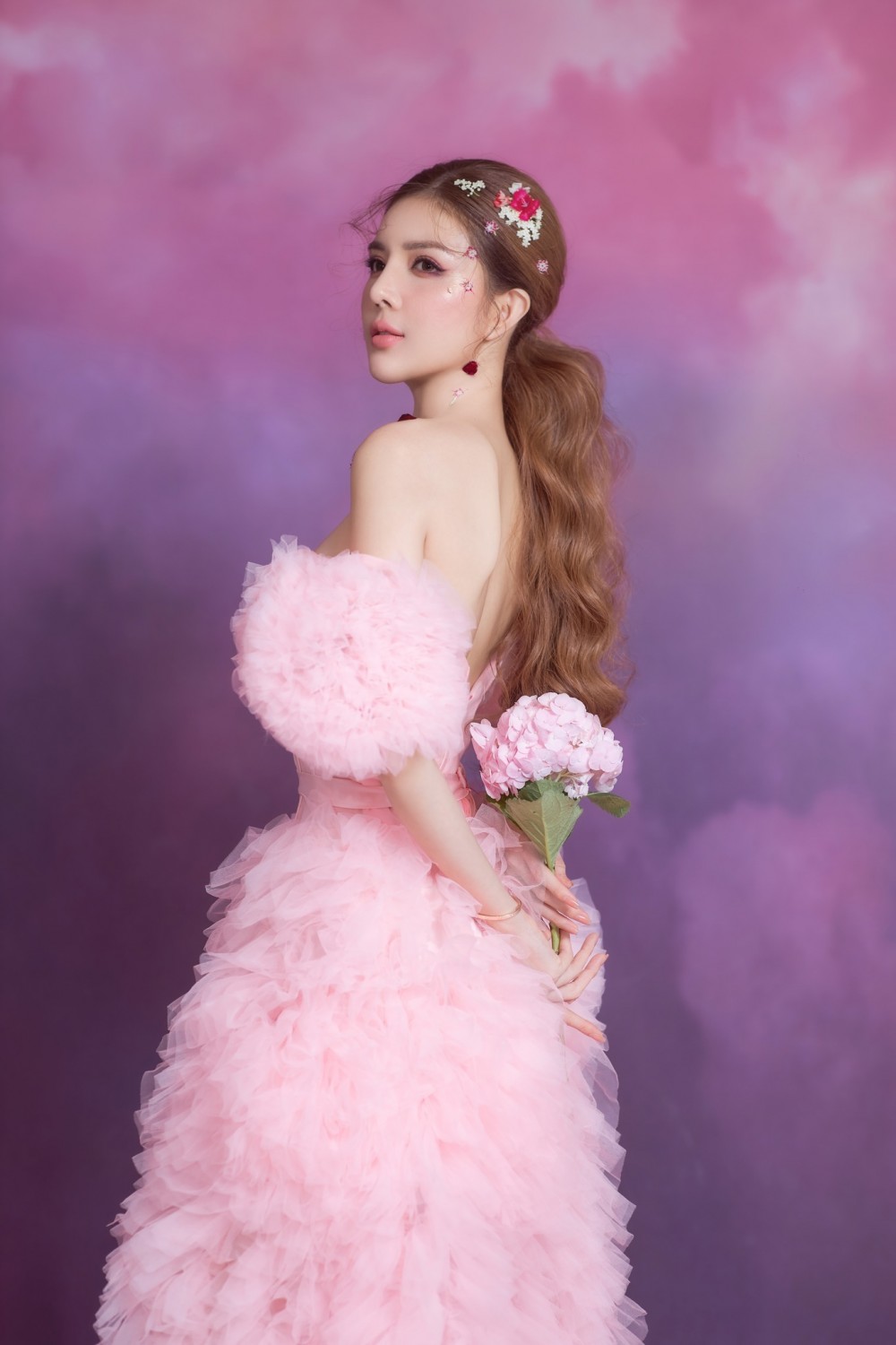 Concept chụp ảnh lookbook thời trang đẹp Thừa Thiên Huế ngoài trời (2)