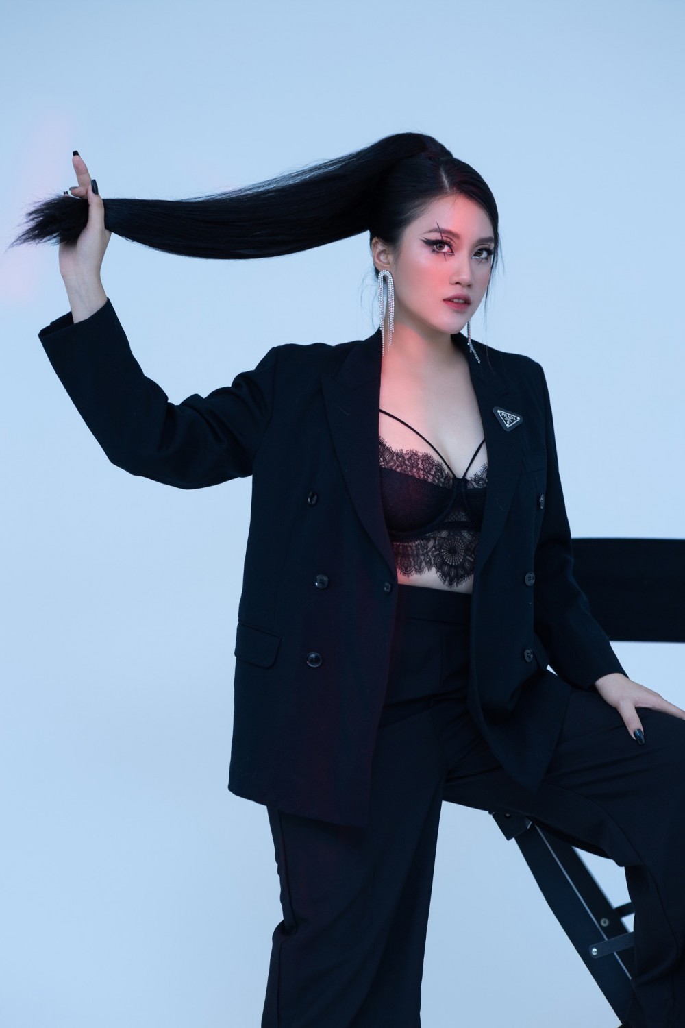 Phong cách vest chụp ảnh doanh nhân beauty đẹp Quy Nhơn Bình Định (3)